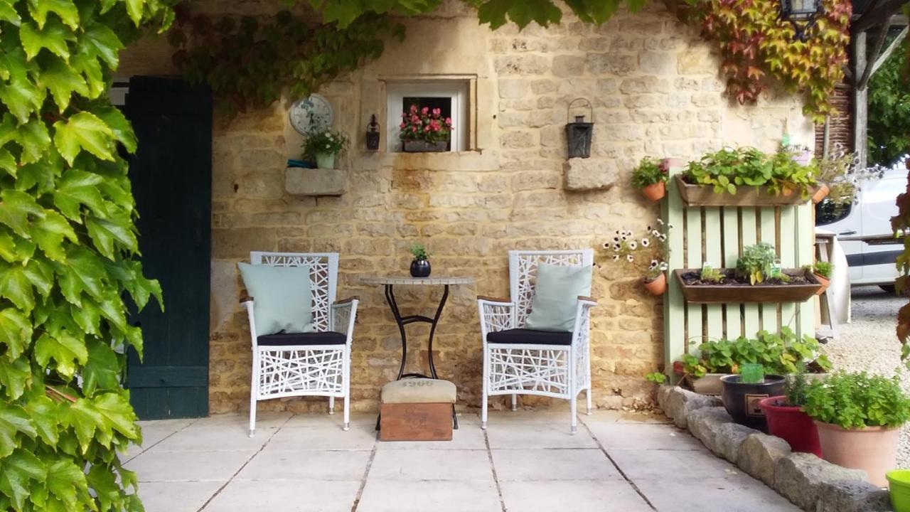 La Grange De Gournay Bed & Breakfast ภายนอก รูปภาพ