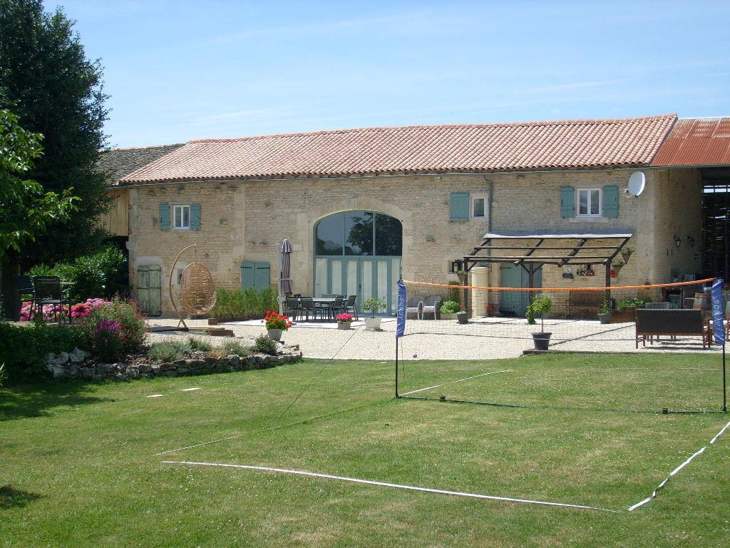 La Grange De Gournay Bed & Breakfast ภายนอก รูปภาพ